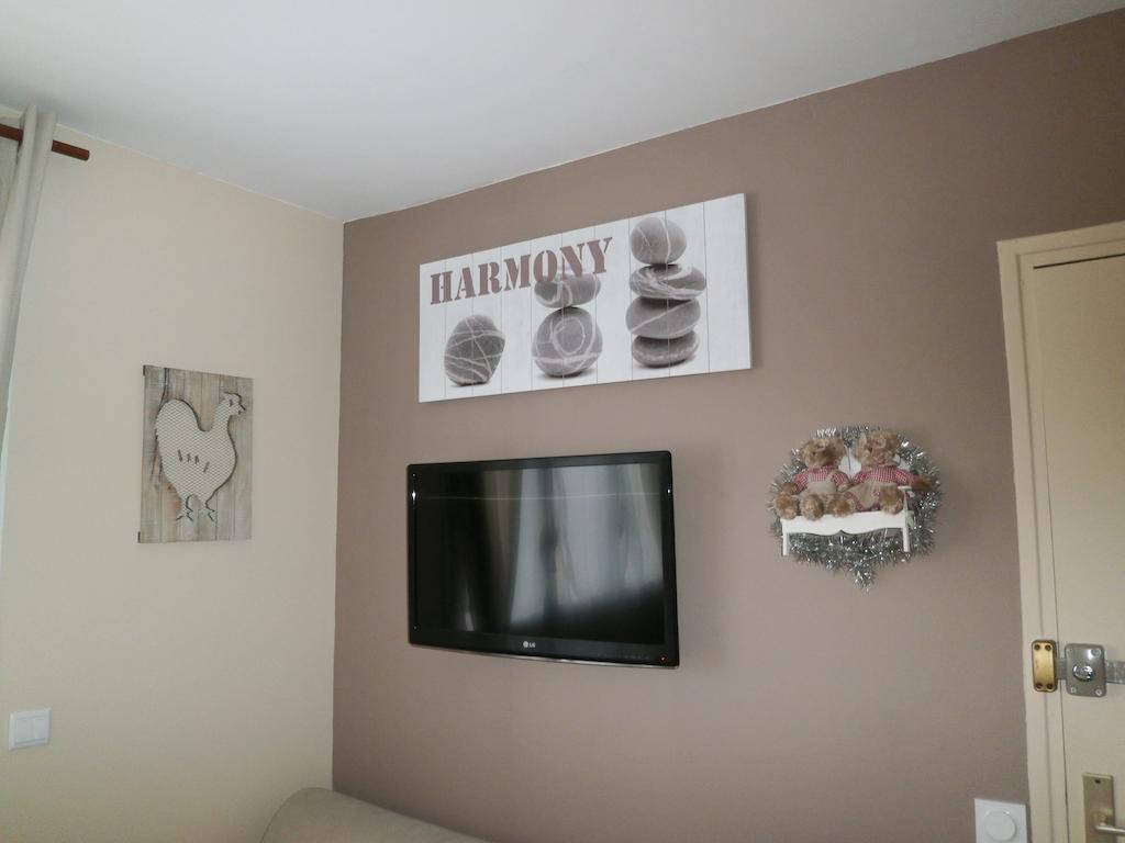 Au 14 Parking Prive Appartement *
